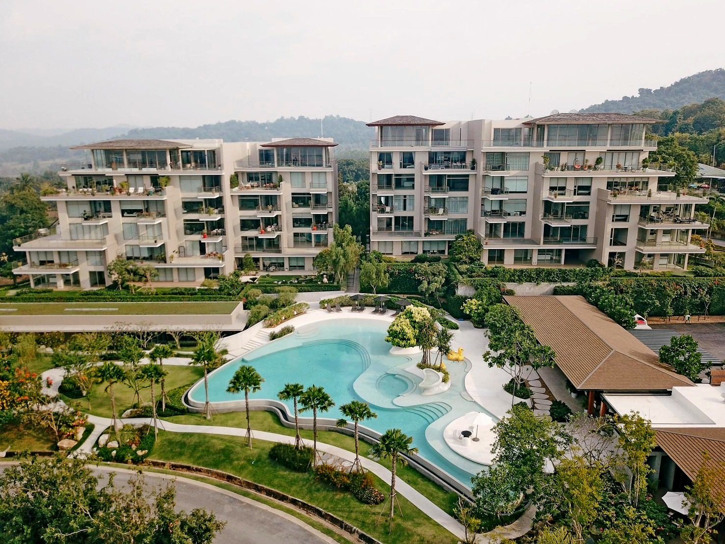 Exceptional Penthouse Living