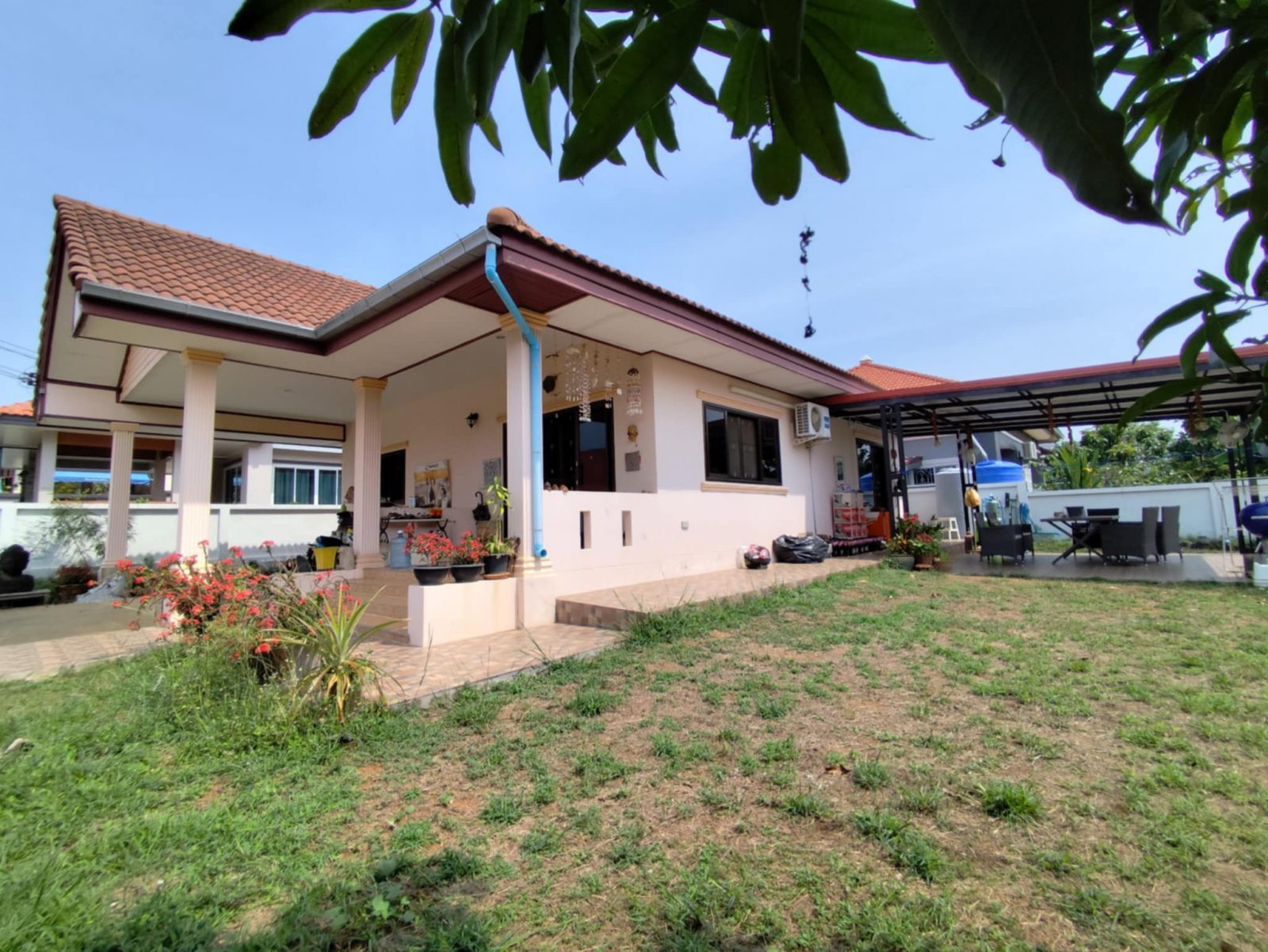 A Single storey house for Sale in Sattahip area