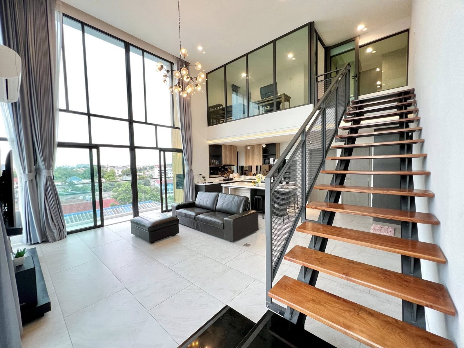 Duplex Living with Plenty of Space - The Win Condominium