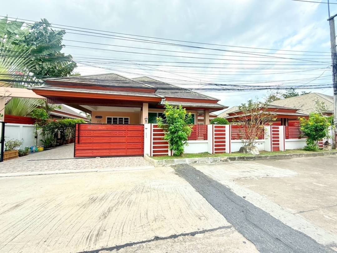 Move-In Ready - Piam Mongkol House For Sale