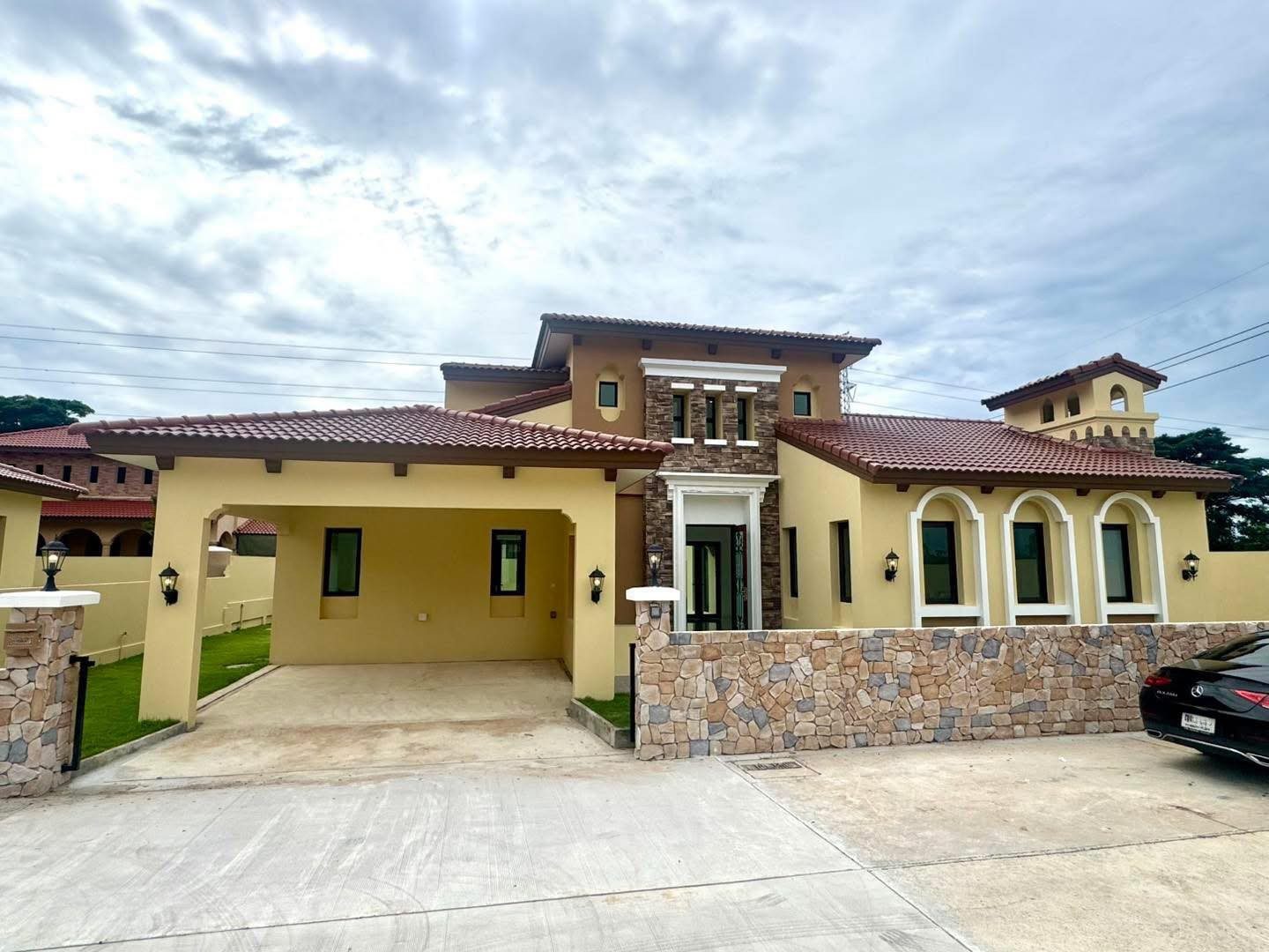 Pool Villa Nusa Chivani - Unfurnished | Start Fresh on Prime Location