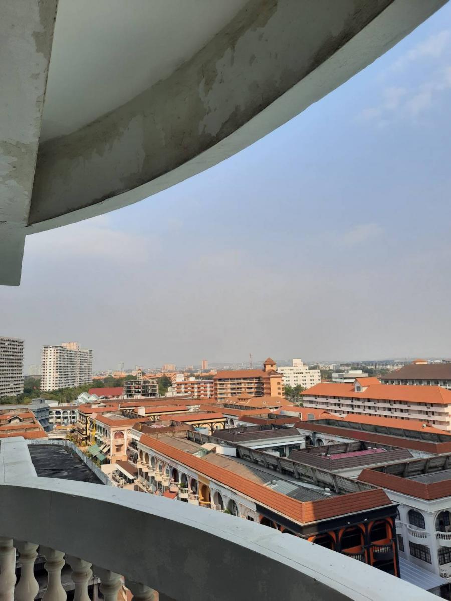 3 Bedrooms Condo For Sale Jomtien Complex Condotel thumbnail