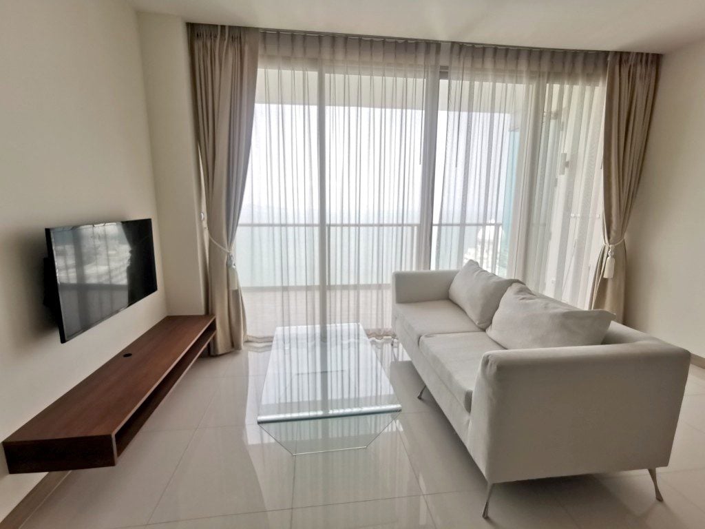 Luxury High-Rise Condominium For Sale &amp; Rent at The Riviera Wongamat thumbnail