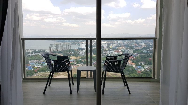 Luxury High-Rise Condominium The Riviera Wongamat thumbnail