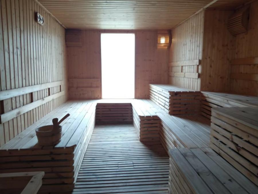 Condo For Rent City Garden Tower thumbnail