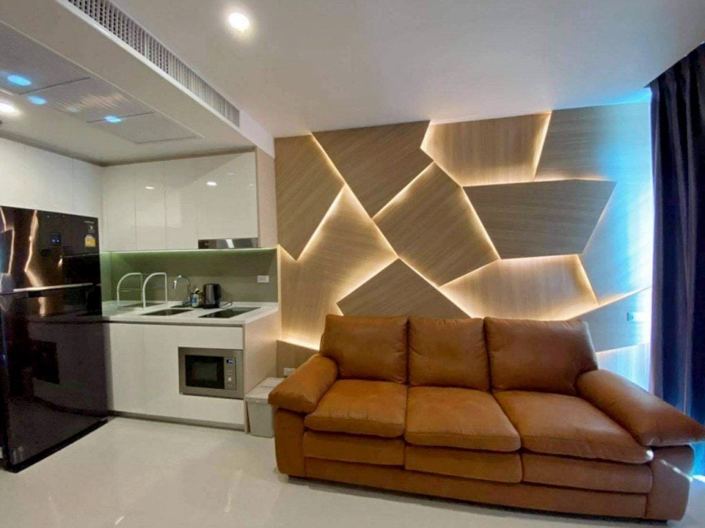 1 bedroom sea view condo for Sale at the Riviera Jomtien thumbnail