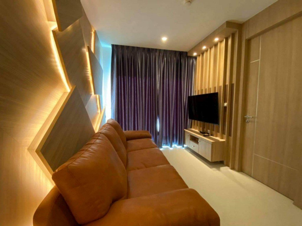 1 bedroom sea view condo for Sale at the Riviera Jomtien thumbnail