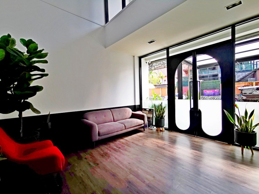 Home office for sale Central Pattaya thumbnail