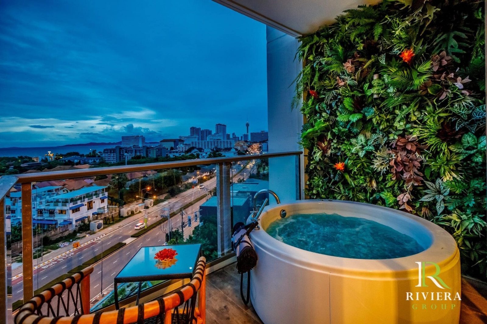 Luxury Seaview Condo for Sale at The Riviera Ocean Drive thumbnail