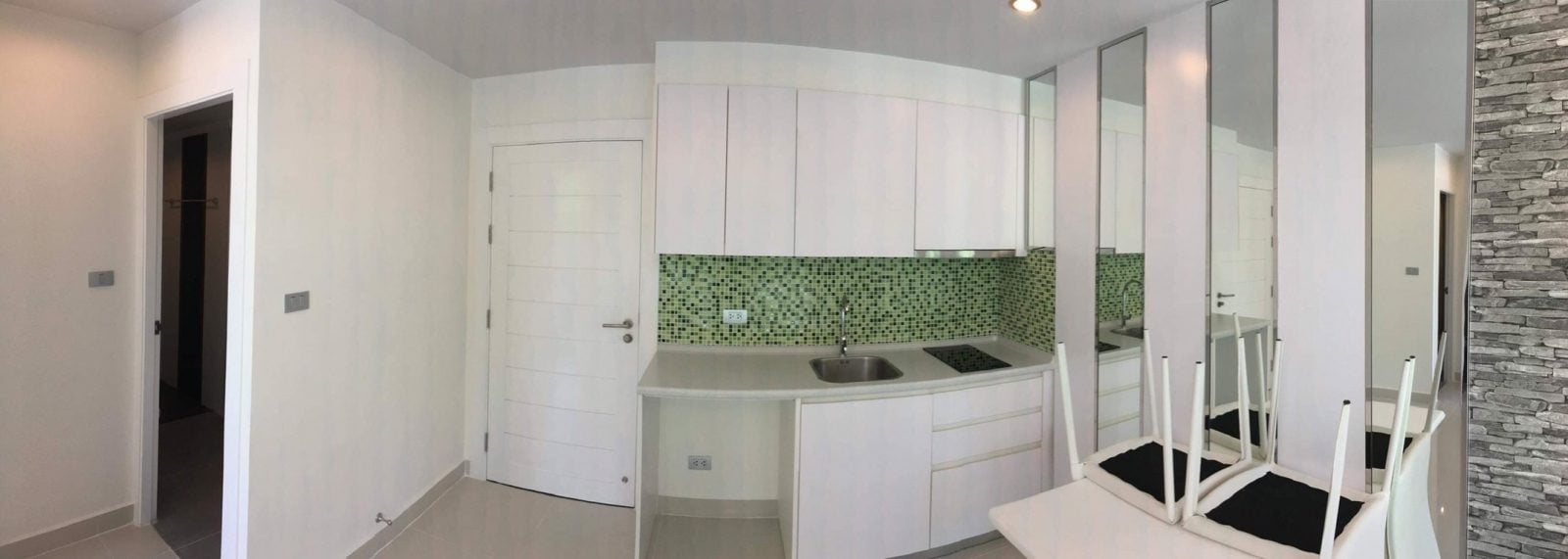 The 1stFloor Amazon Residence Jomtien Condominium For Sale thumbnail