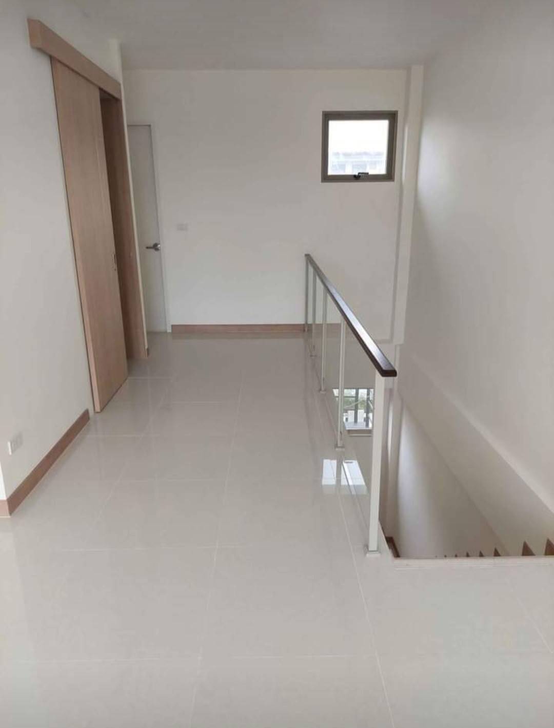 The Riviera Jomtien Commercial Building For Sale thumbnail