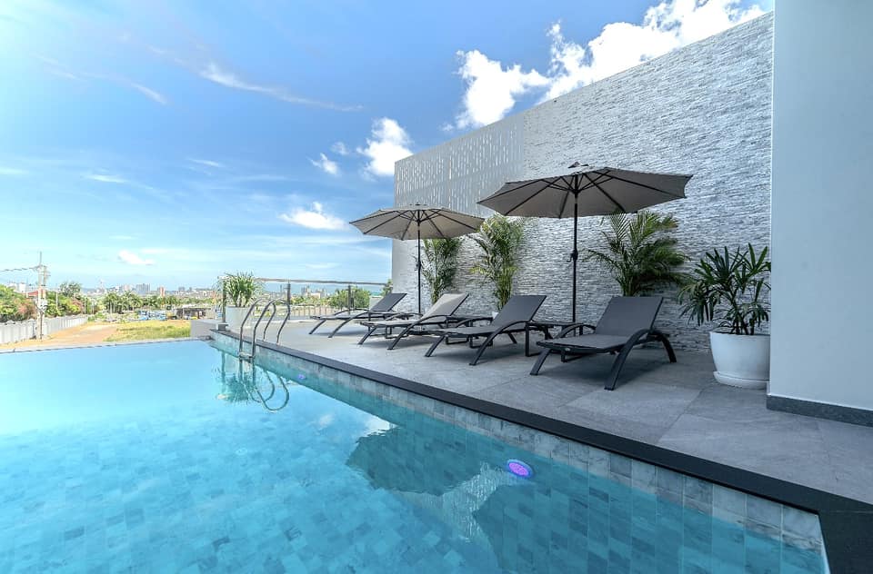Ultra-modern luxury pool villa for sale Siam Royal View thumbnail