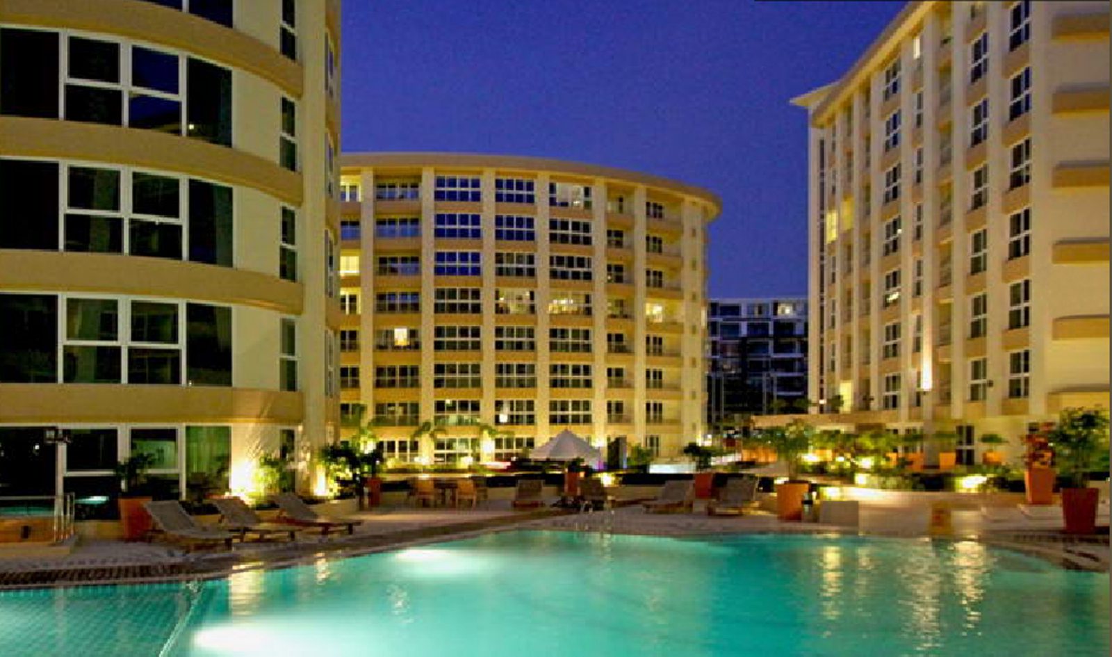 City Garden Corner Unit for Rent thumbnail