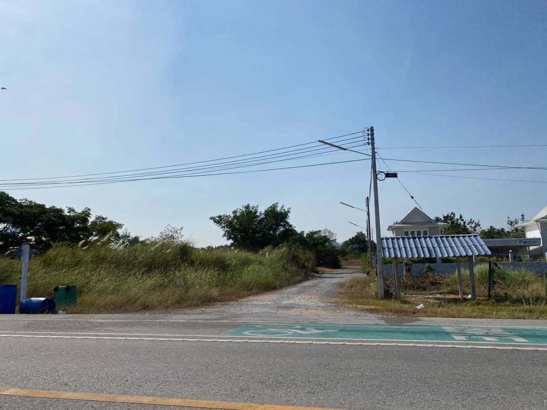 Land For Sale At Najomtien thumbnail