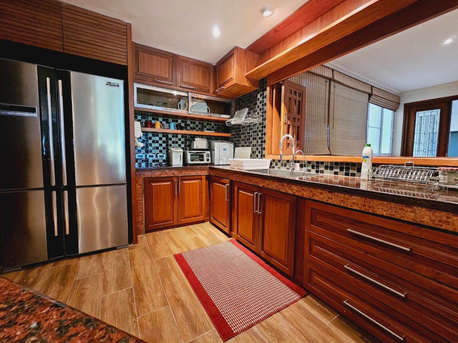 Beachfront Breeze in Style - Baan Somprasong thumbnail