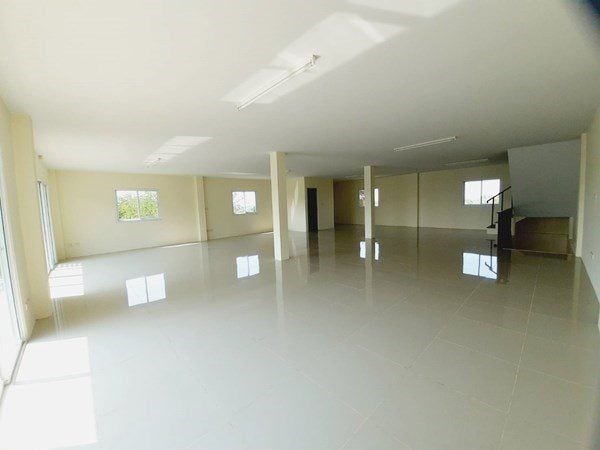 SHOPHOUSE FOR SALE&amp;RENT AT SOI PHOENIX GOLF thumbnail