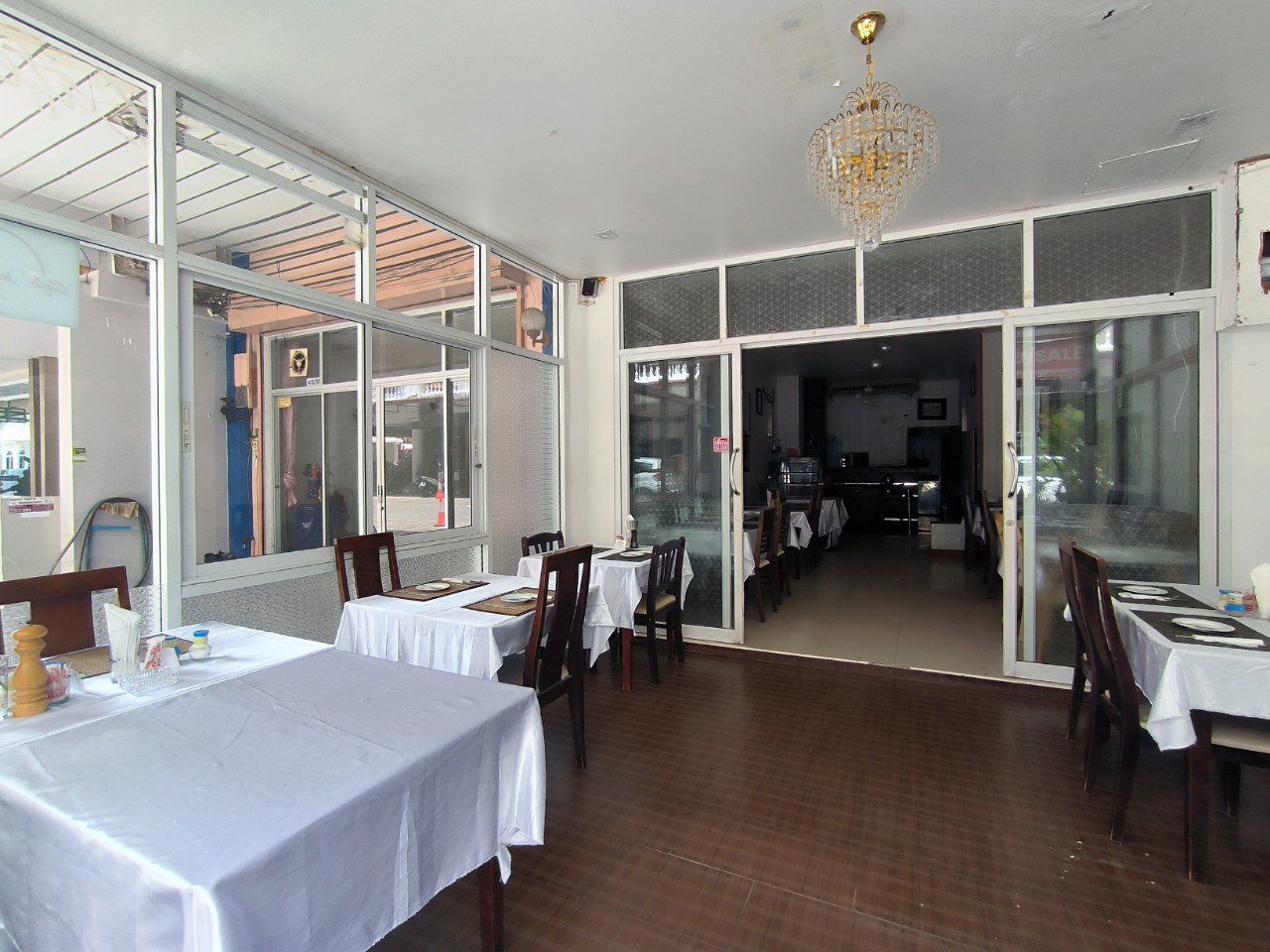 4Story Commercial Building For Sale thumbnail