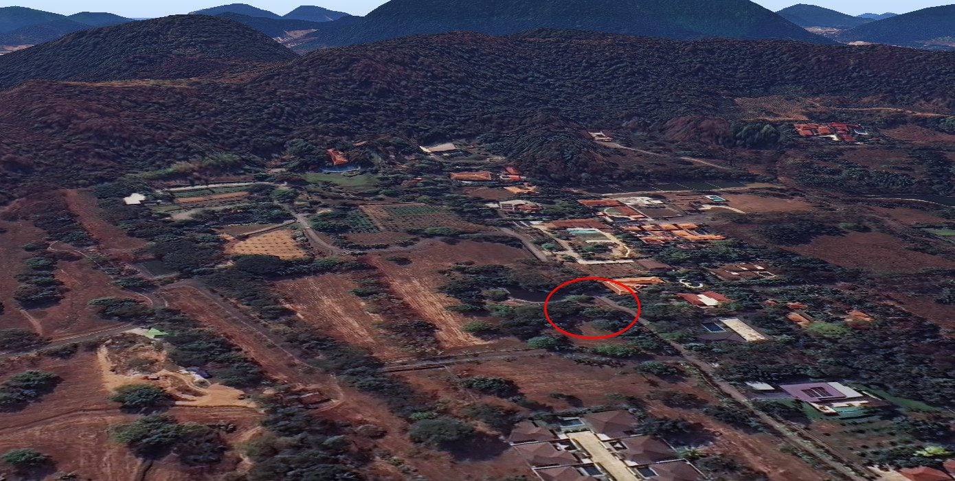 Charming Countryside Land, Ready for Building thumbnail