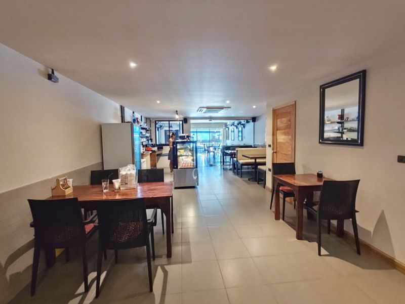 4Storey  Commercial Building For Sale Pratamnuk thumbnail