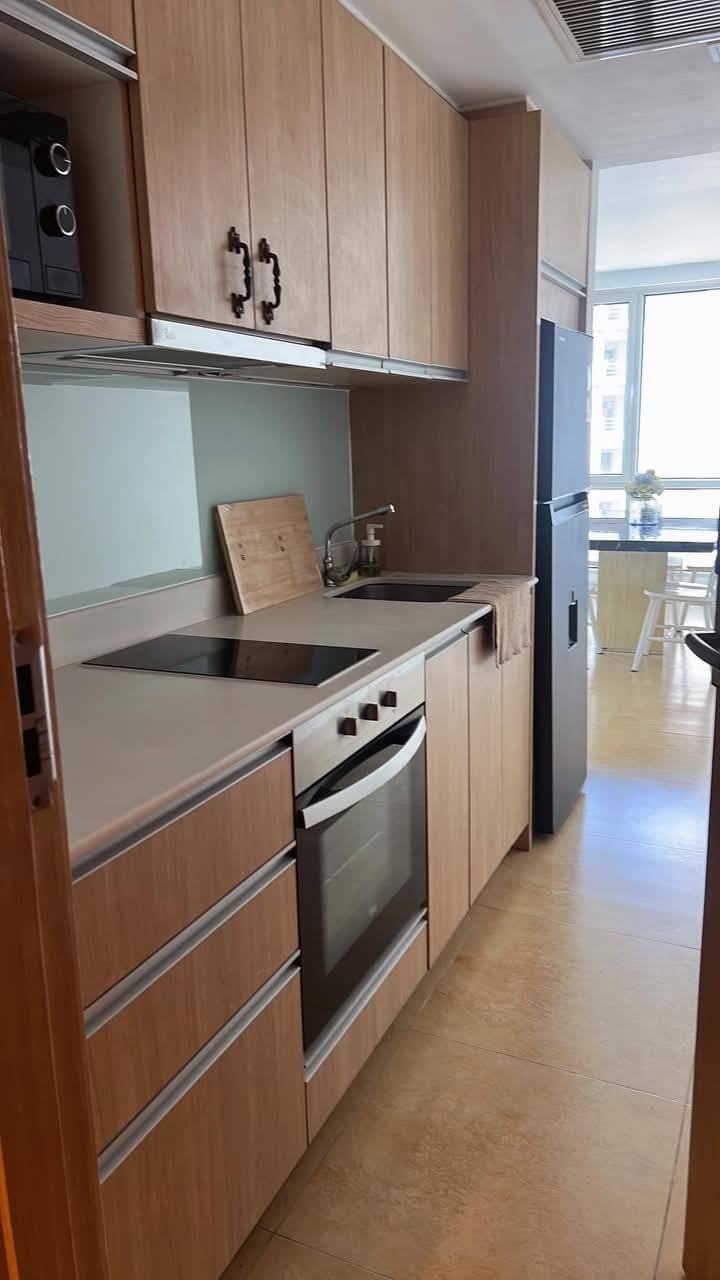 The Cliff Residence Condo for Rent thumbnail