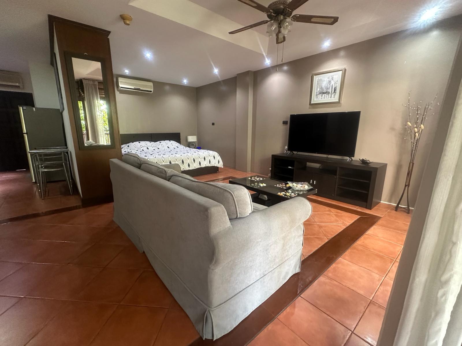 Large studio for sale at Chateau Dale ThaBali Condo at Jomtien thumbnail