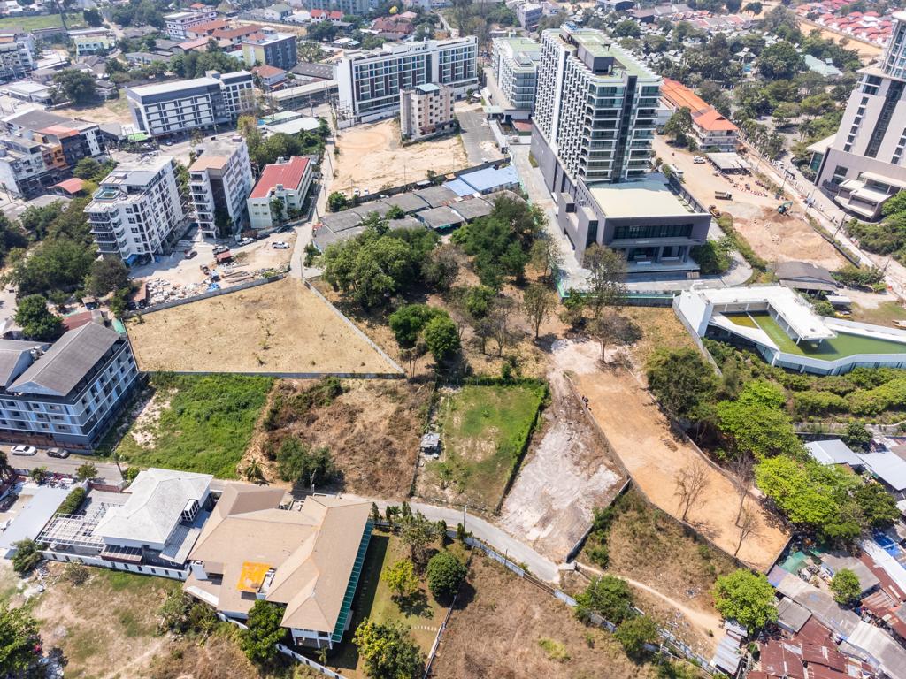 Land For Sale At Naklua thumbnail