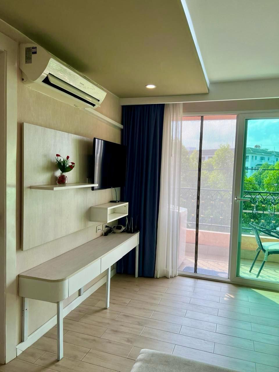 Seven Sea Condo – Stylish Living in Pattaya thumbnail