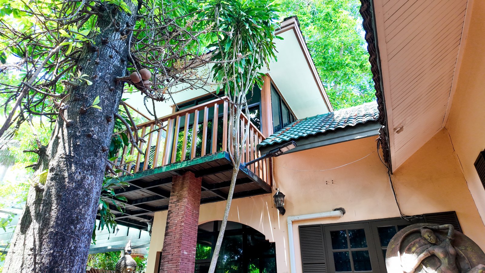 The House of Shogun - Living Within a Work of Art thumbnail