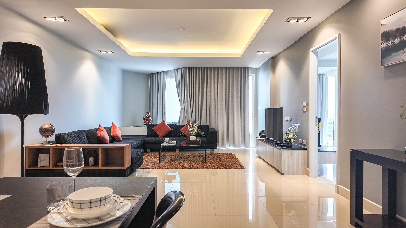 La Royale Beach - Your Seaview Sanctuary in Jomtien thumbnail