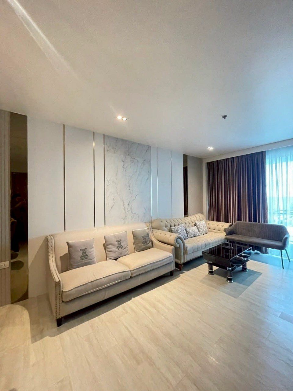 Veranda Residence - Tailor-Made For Modern Living | Available For Rent thumbnail