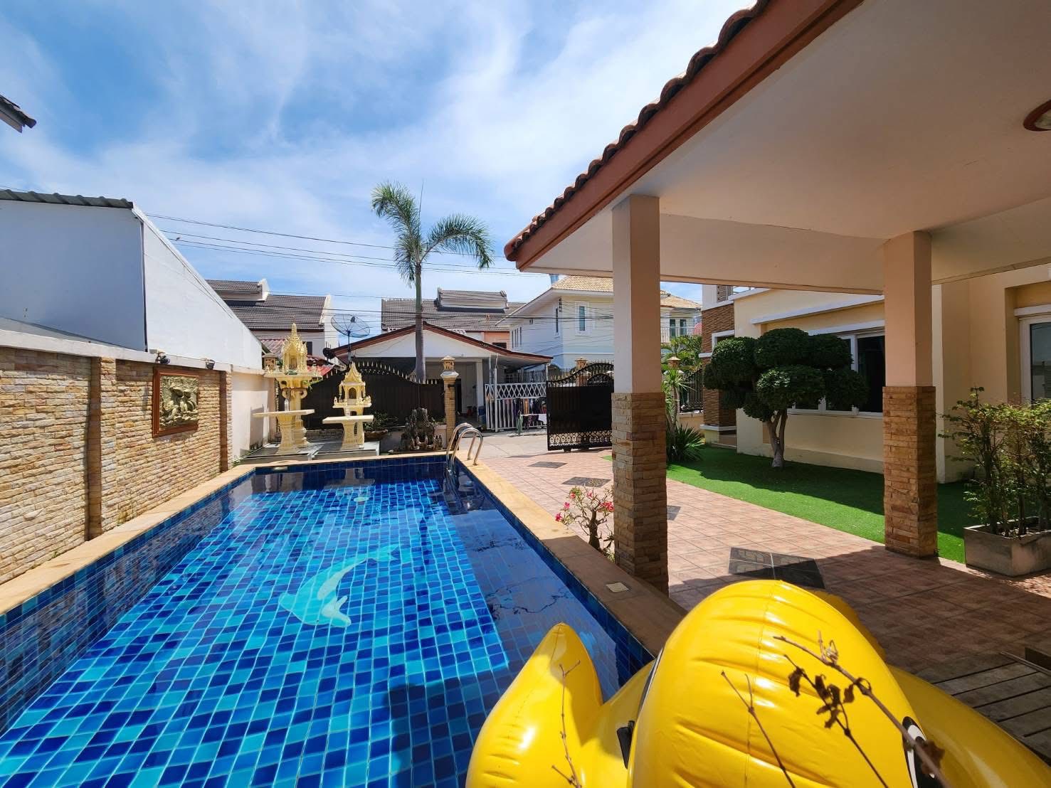 🌴 Вилла с частным бассейном – дорога Таппрая, Южный Паттайя thumbnail