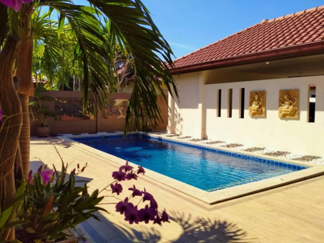 Furnished Pool Villa for rent in Huay Yai thumbnail