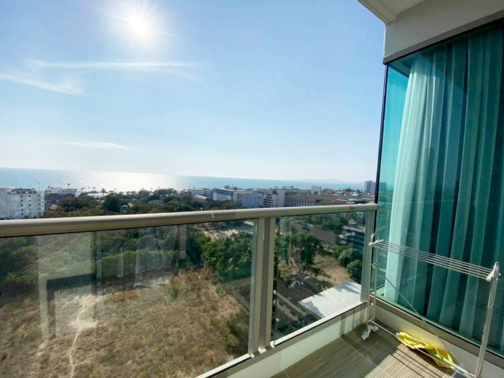 1 bedroom sea view condo for Sale at the Riviera Jomtien