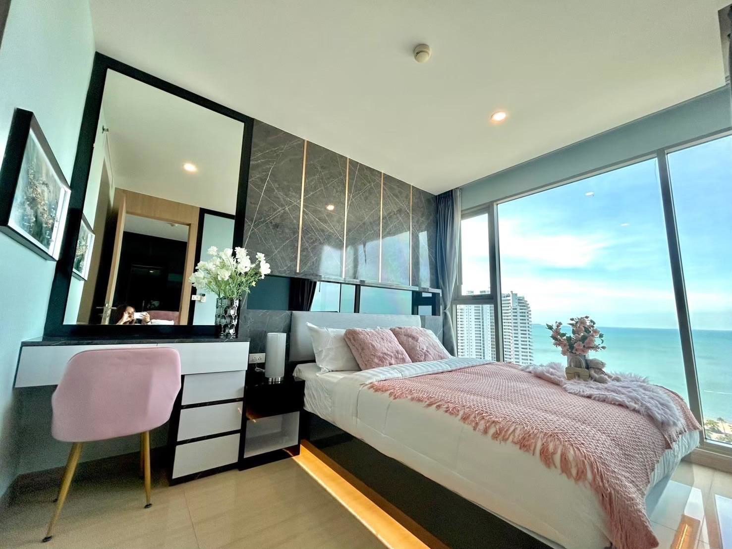 The Riviera Rental - Elevate Your Life by the Beach thumbnail