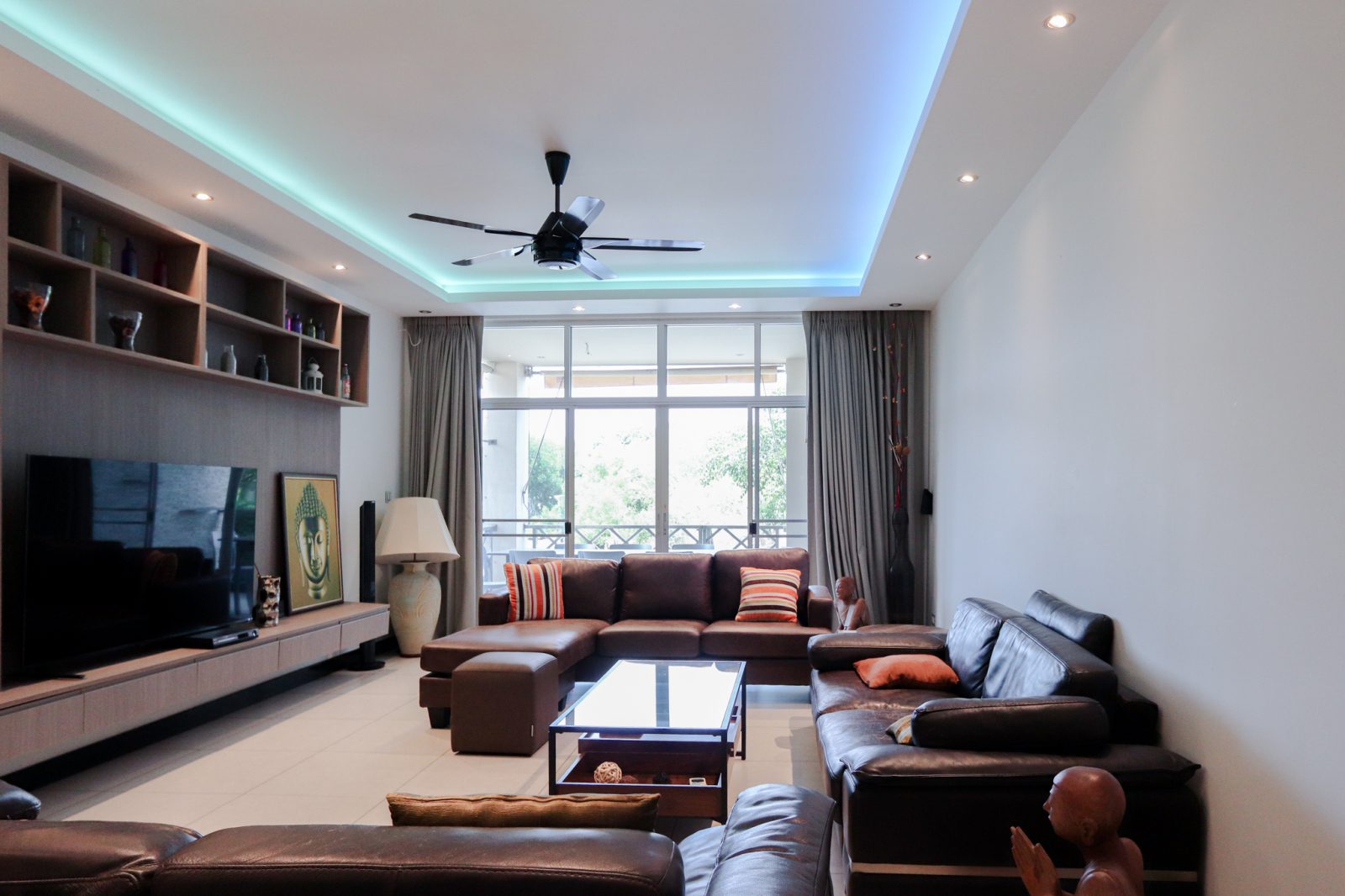 From Sea To Your Door - Jomtien Yacht  Club 1, Condo Unit For Sale thumbnail