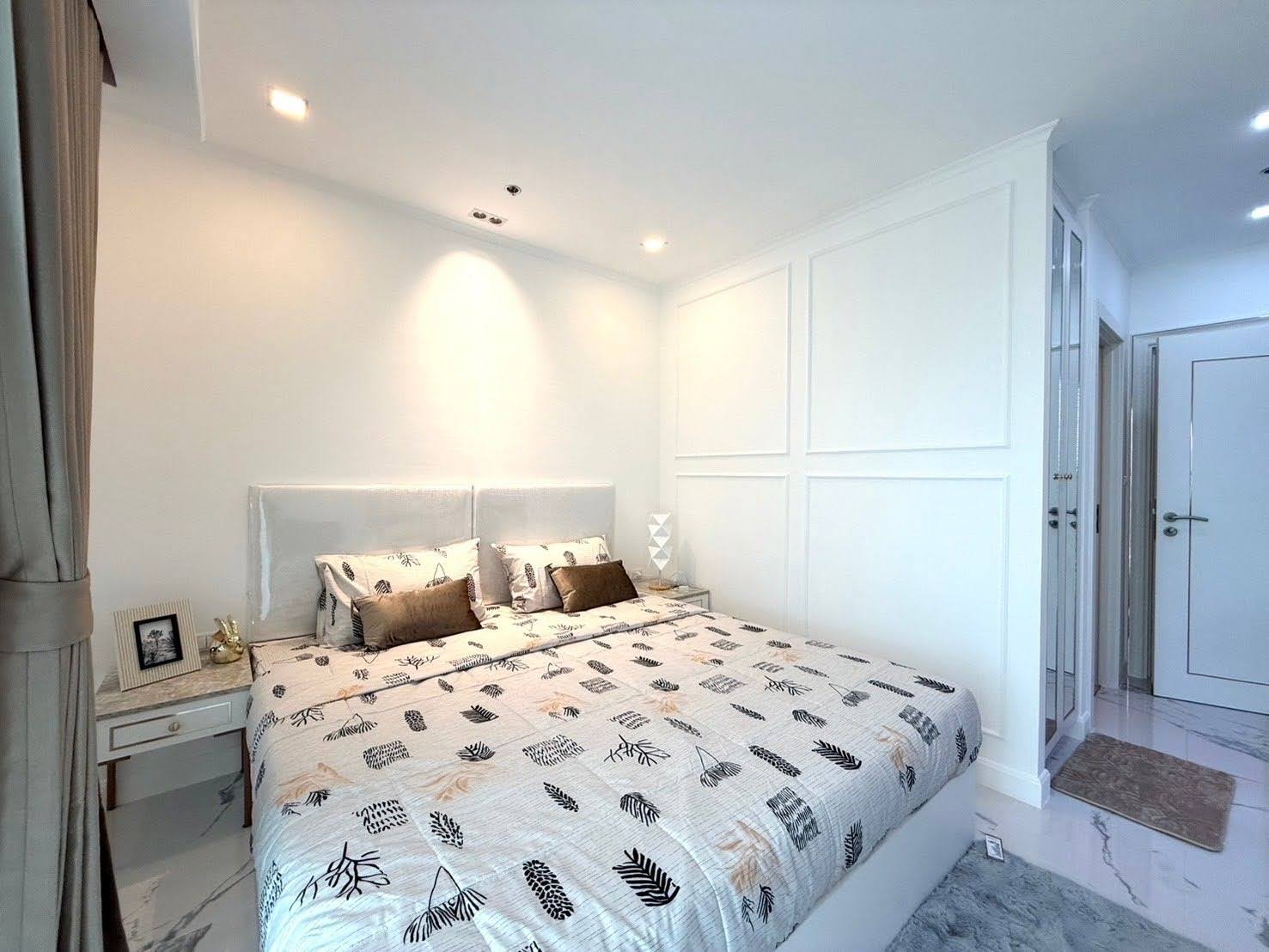 Studio Unit For Rent @The Empire Tower thumbnail