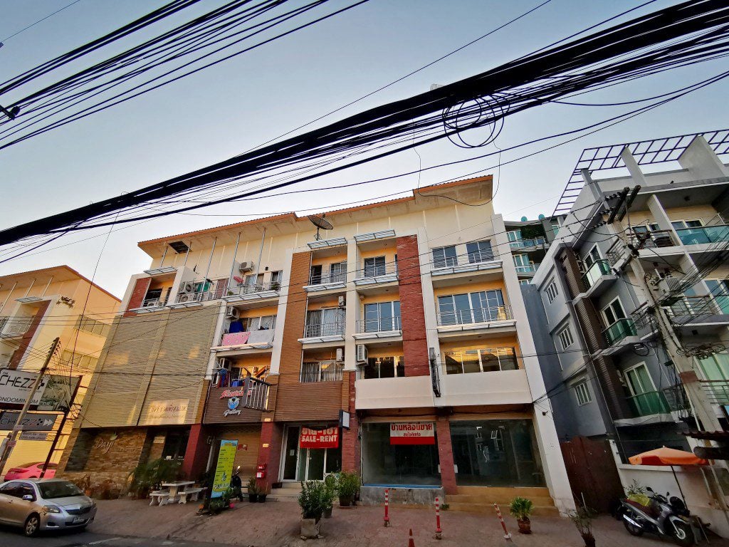 Commercial building for sale in central Pattaya