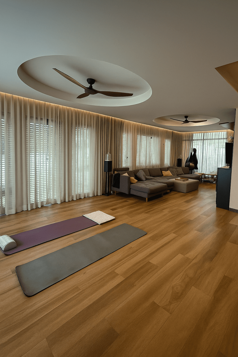 Your Peaceful Home - Detached House in Central Park Hill Side thumbnail