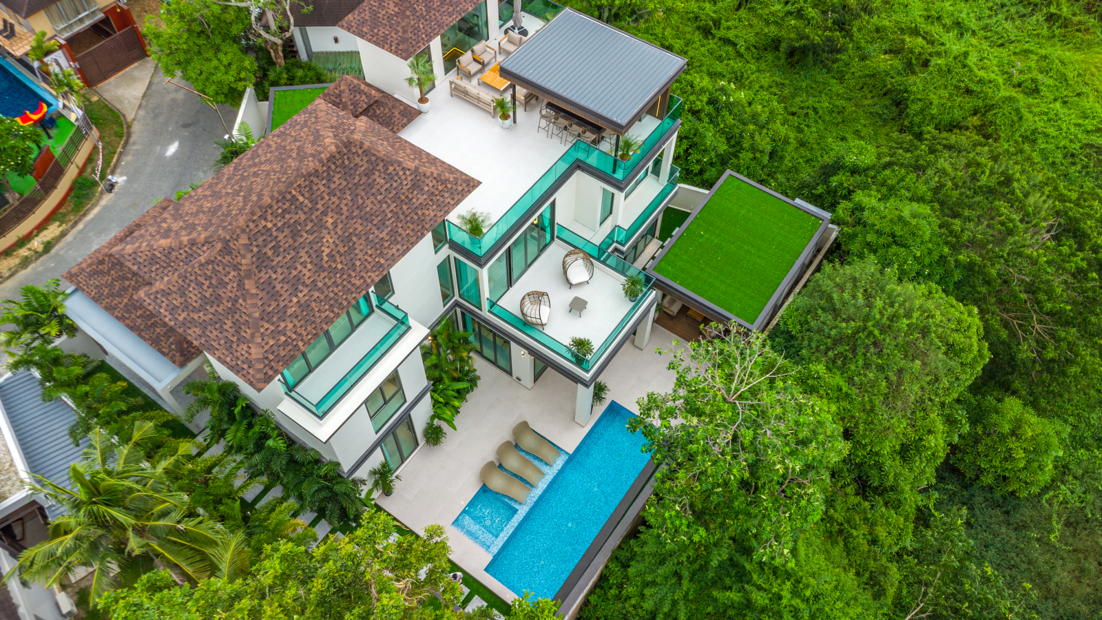 Exclusive Nagawari Villa - Exquisite Living in a Serene Surroundings thumbnail