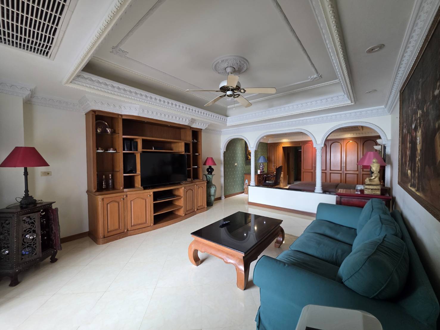 Fast Track Rental - Jomtien Complex High-Rise Sea View thumbnail