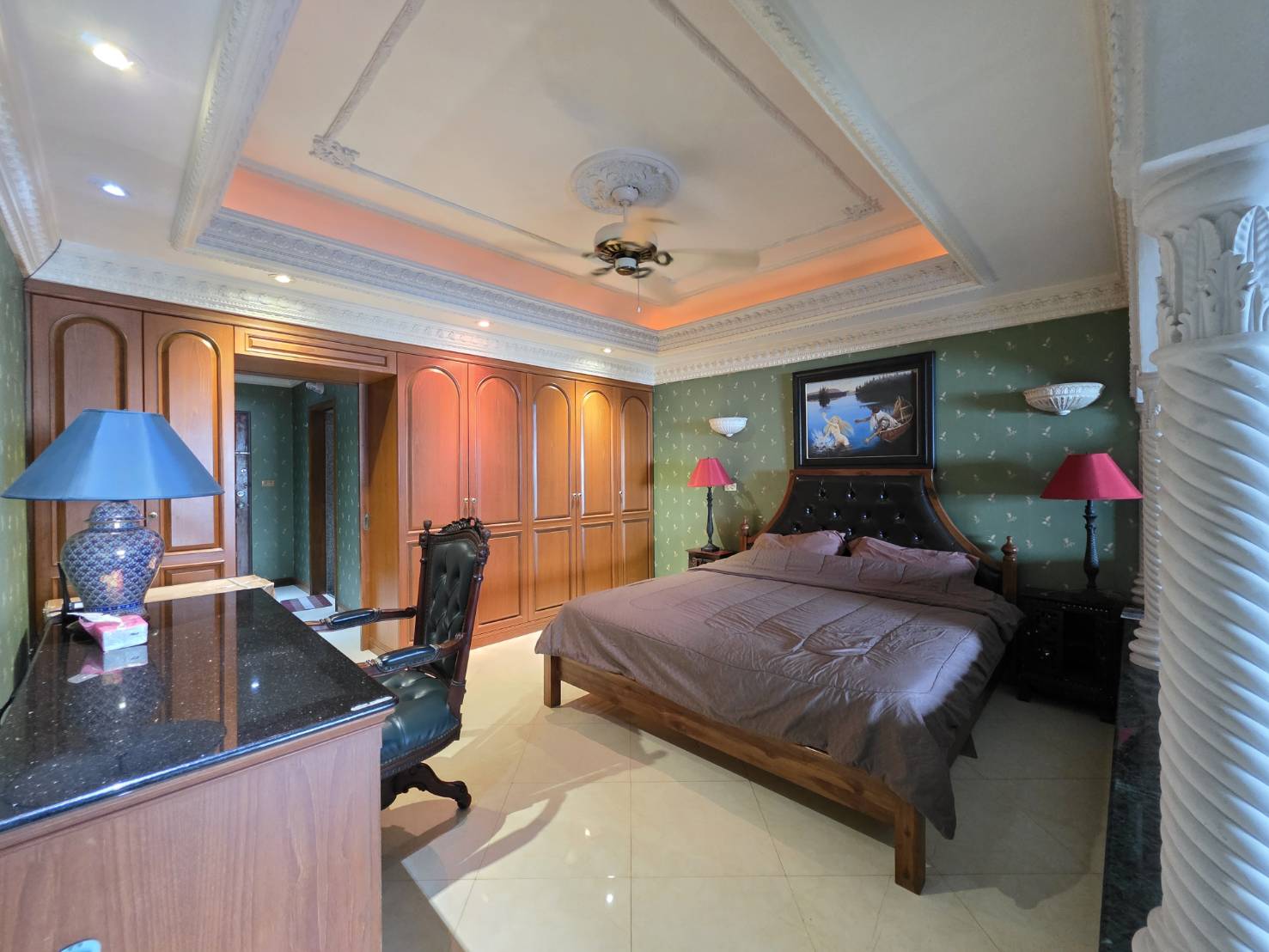 Fast Track Rental - Jomtien Complex High-Rise Sea View thumbnail