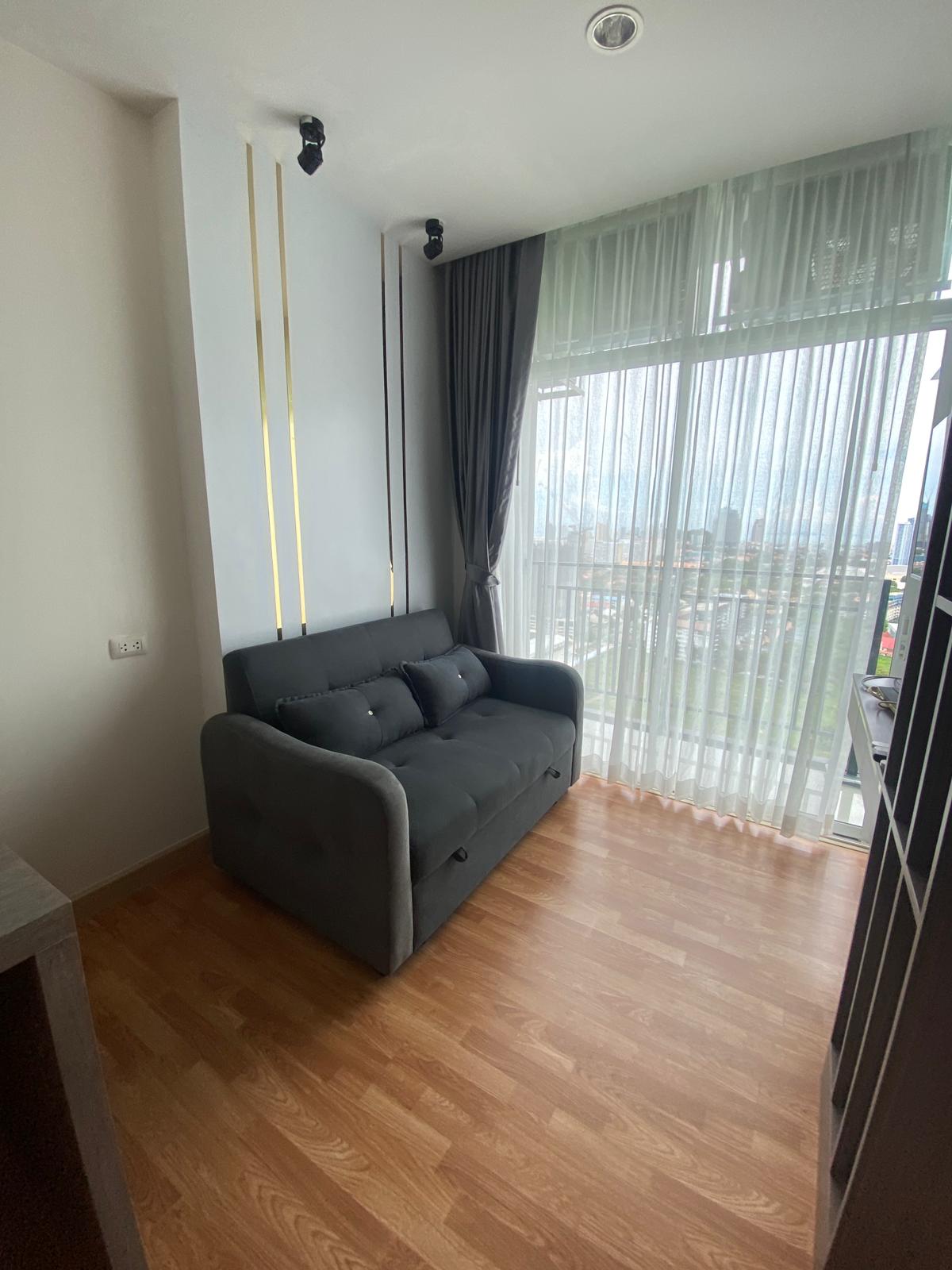 Beach Life, City Access - The Grand Jomtien thumbnail