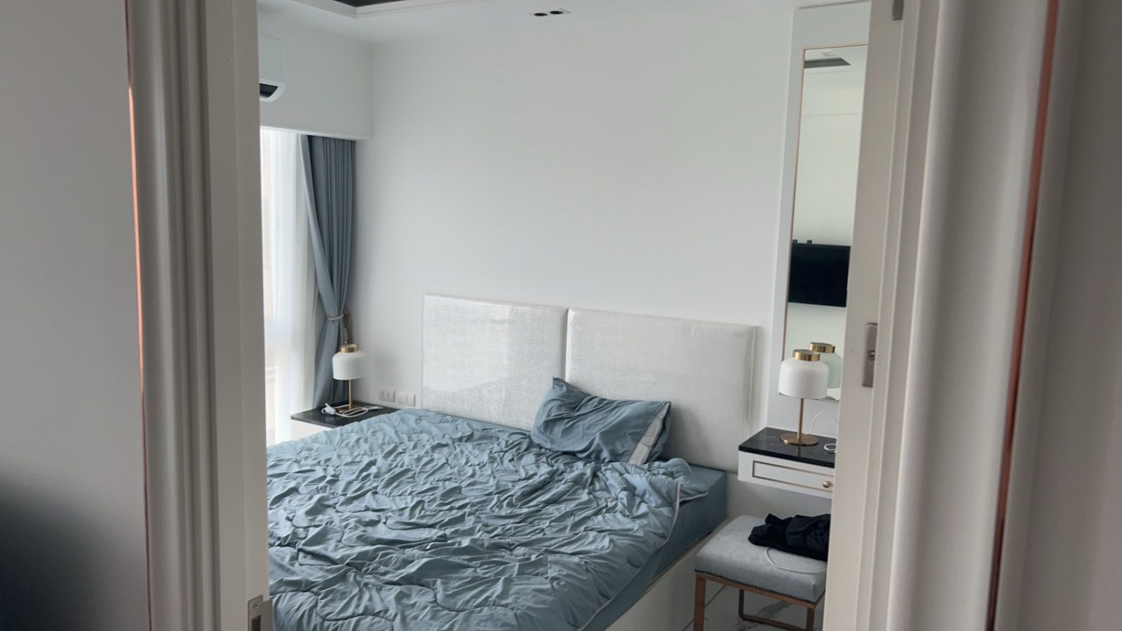 Local Vibes, Beachside Living - The Empire Tower thumbnail