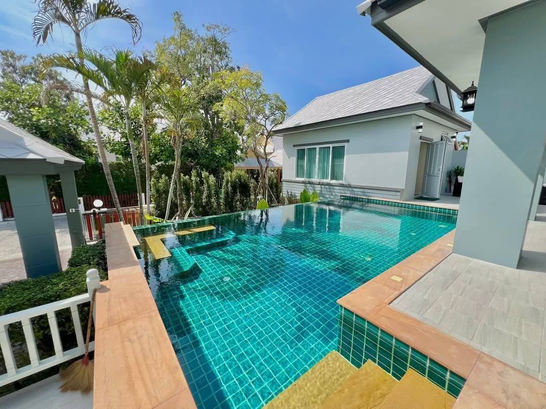 Cozy Life by Jomtien Beach | Detached Pool Villa @Amorn Village thumbnail