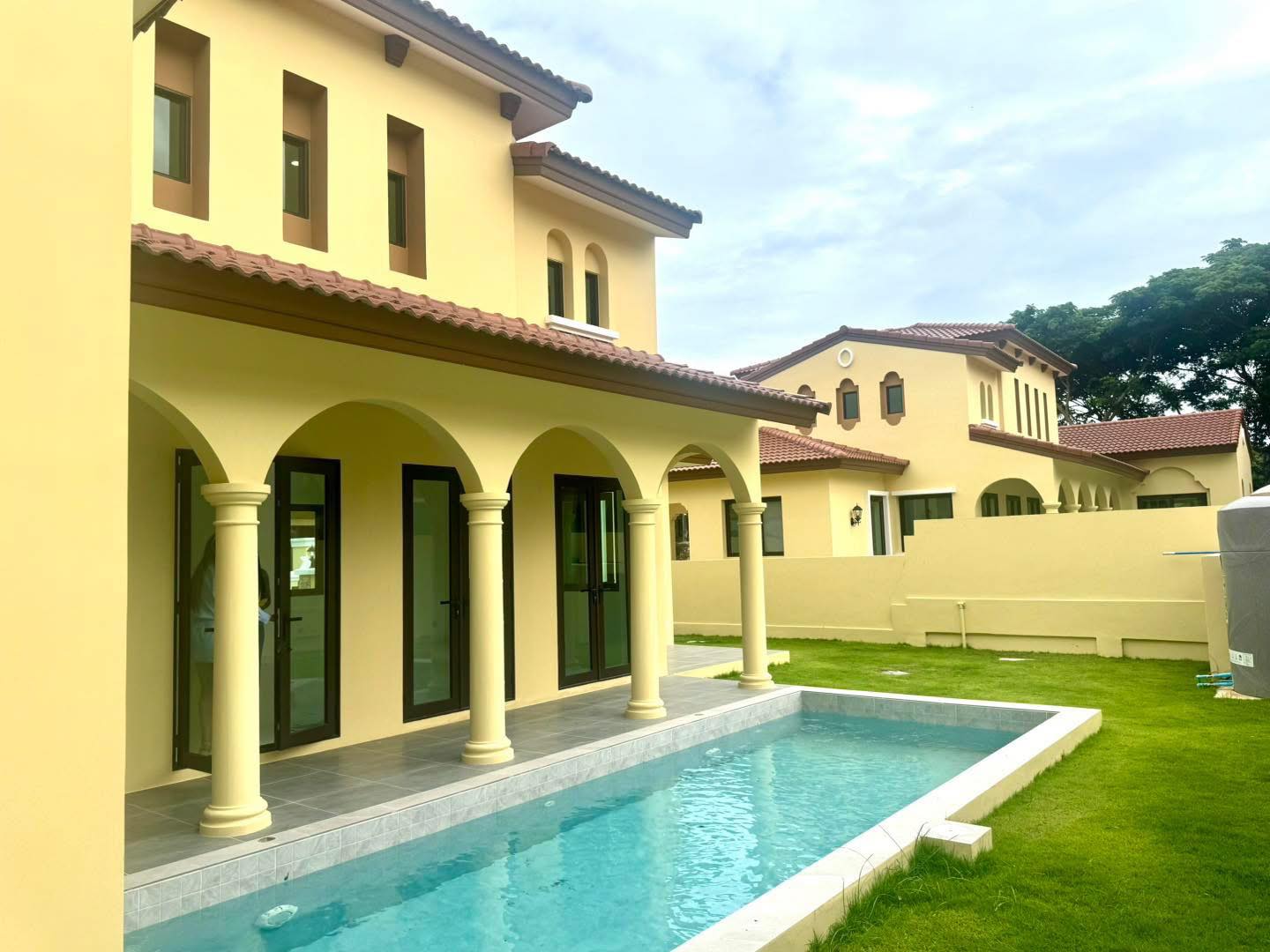 Pool Villa Nusa Chivani - Unfurnished | Start Fresh on Prime Location thumbnail