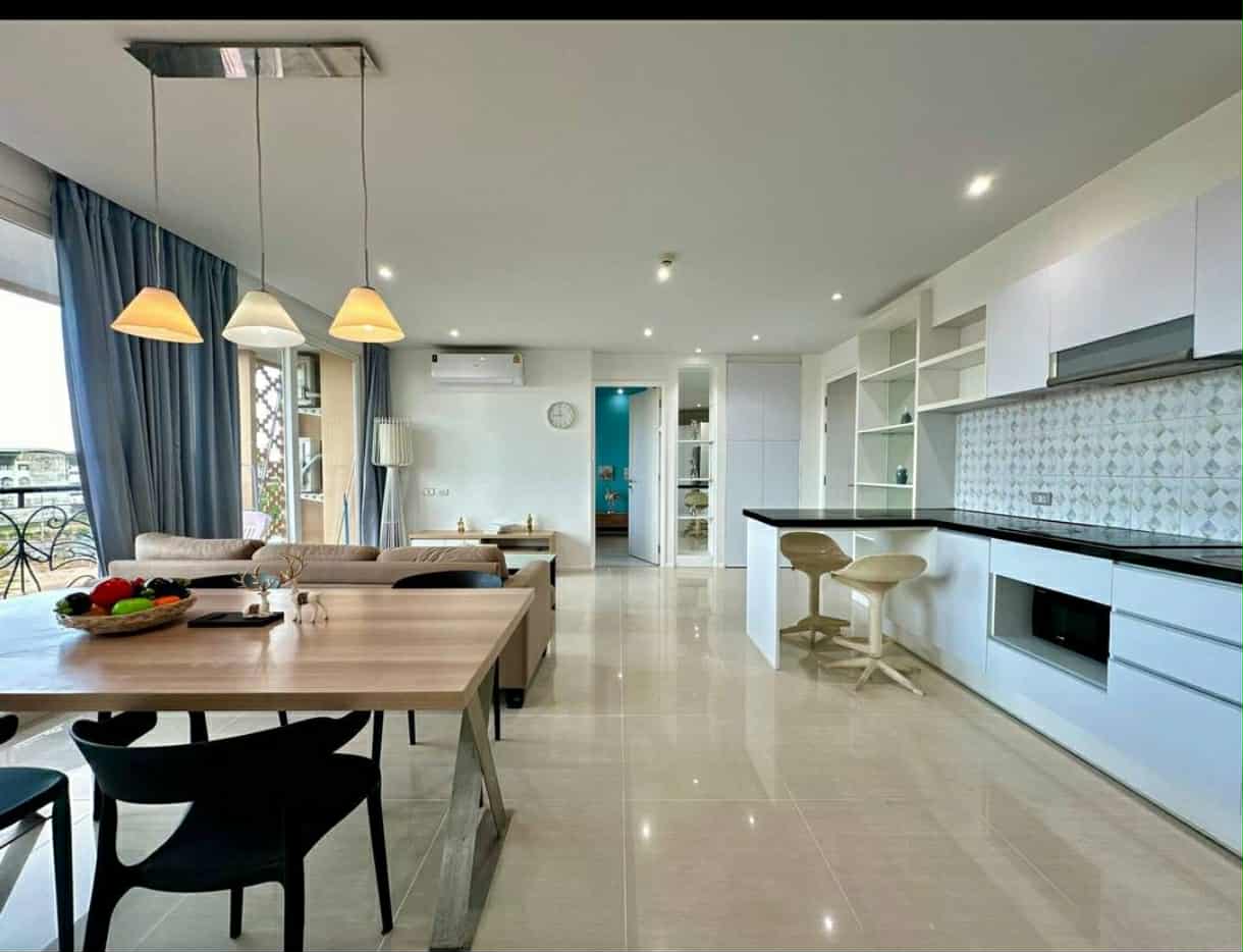 Furnished 2 bedroom in Jomtien for Sale thumbnail