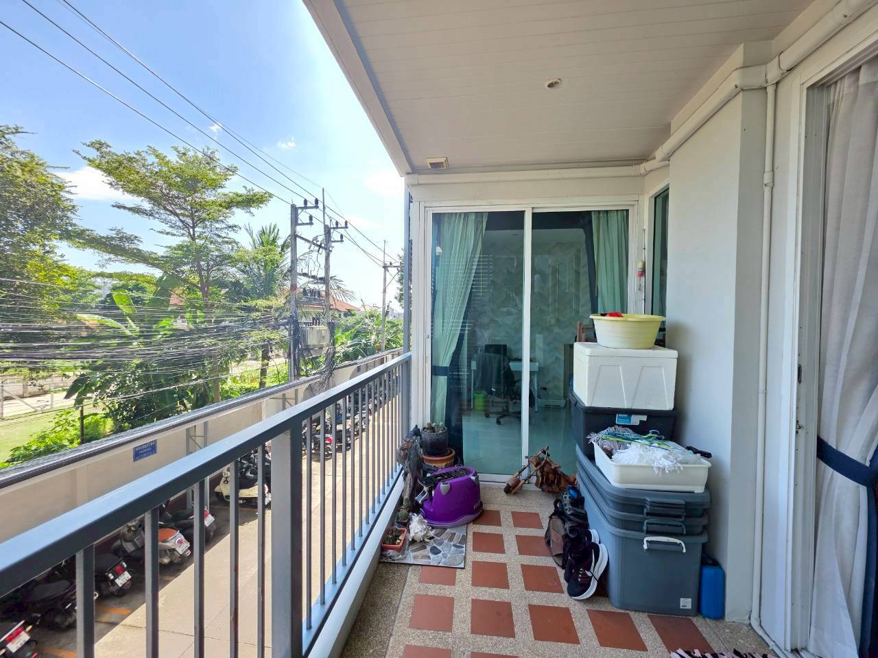 Diamond Suites Resort – Spacious 1-Bedroom Condo for Sale in Pattaya thumbnail