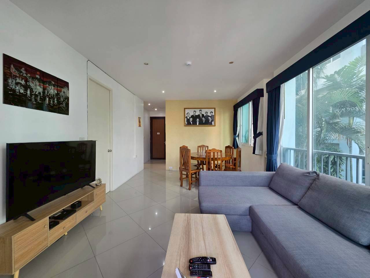 Diamond Suites Resort – Spacious 1-Bedroom Condo for Sale in Pattaya thumbnail