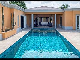 5 Bedroom House for Sale 29.5 MB in Siam Royal View , Pattaya