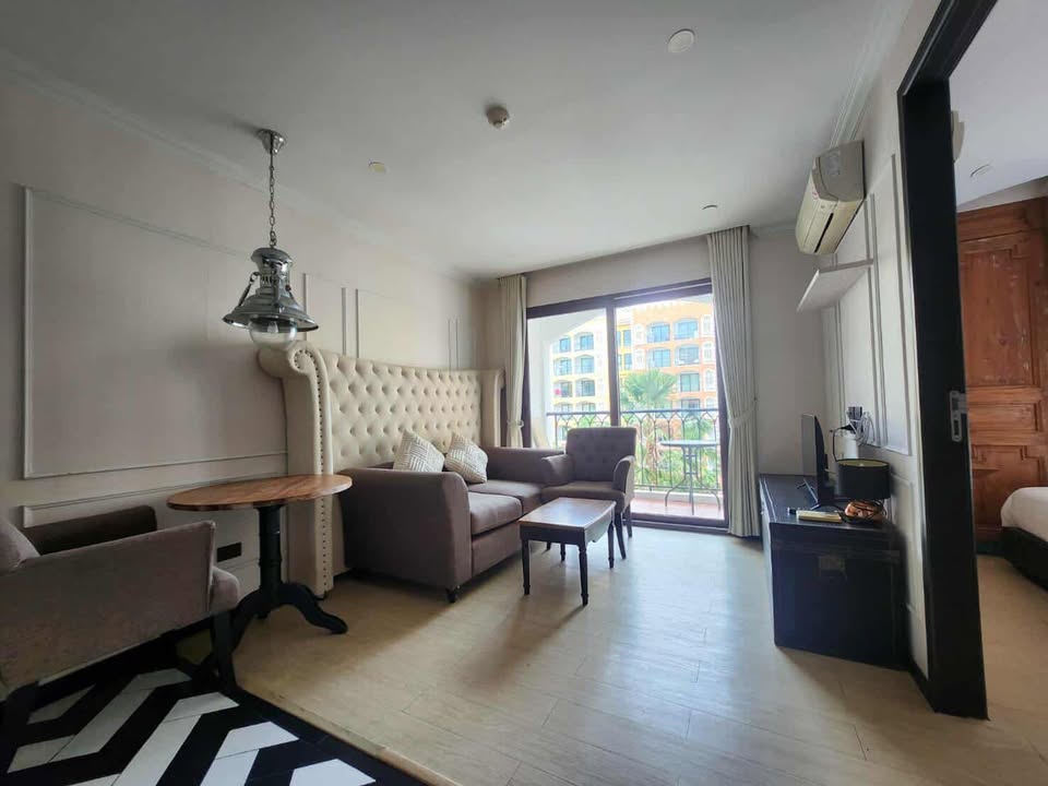 Resort Style Living - Venetian Signature Resort, Jomtien thumbnail